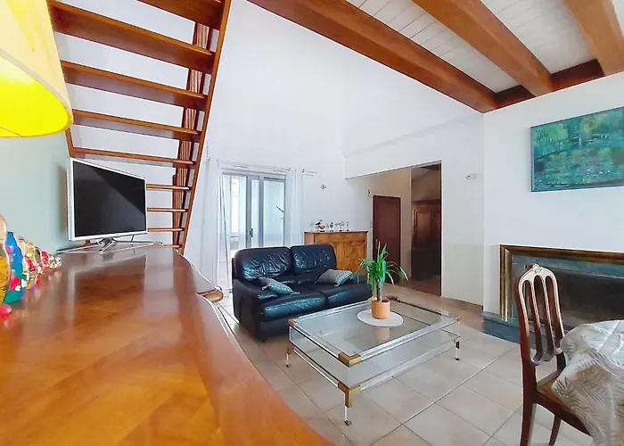 Casa de Férias La Perche By Interhome *